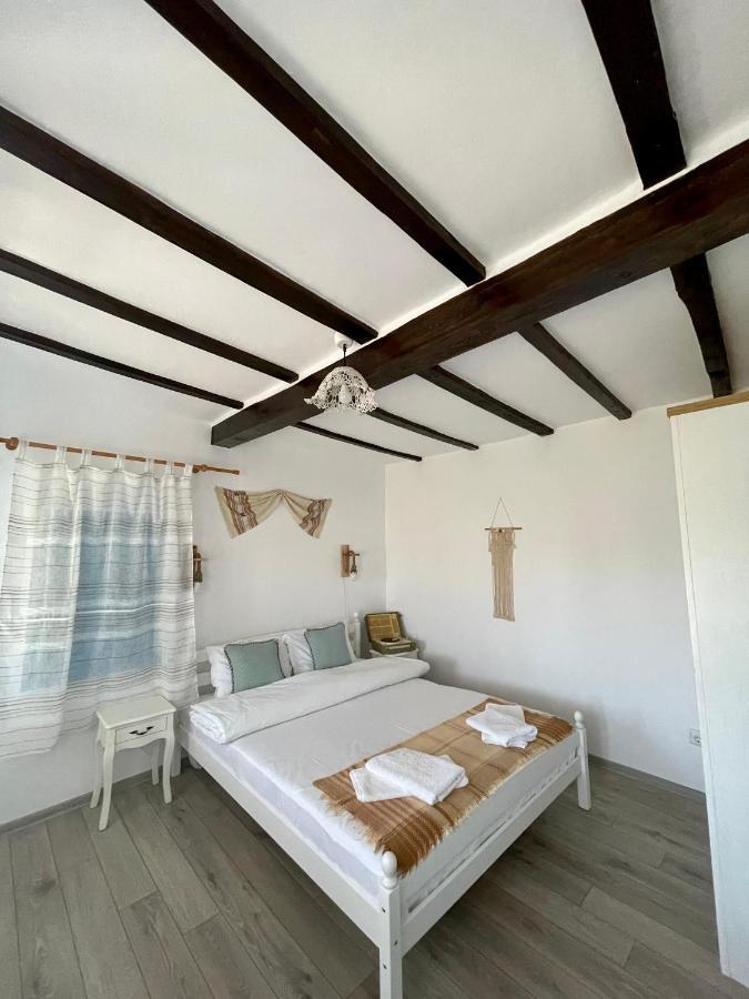 Casa Cu Stuf มูรีกีโอล ภายนอก รูปภาพ